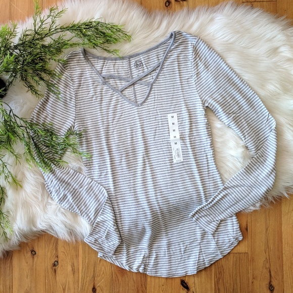 SO Tops - SO criss-cross front comfy tee